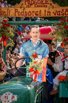 52. Dnevi narodnih noš_povorka (58)